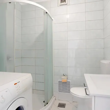 Apartmán With Wifi - 19226 *